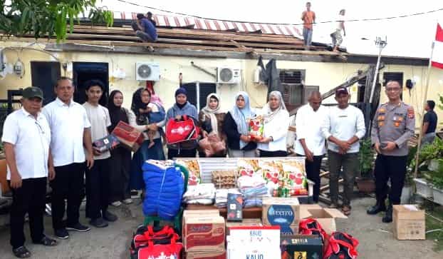 Dihantam Angin Kencang, Atap Lima Rumah di Aspol Polda Aceh Copot: Pemko Salurkan Bantuan Darurat