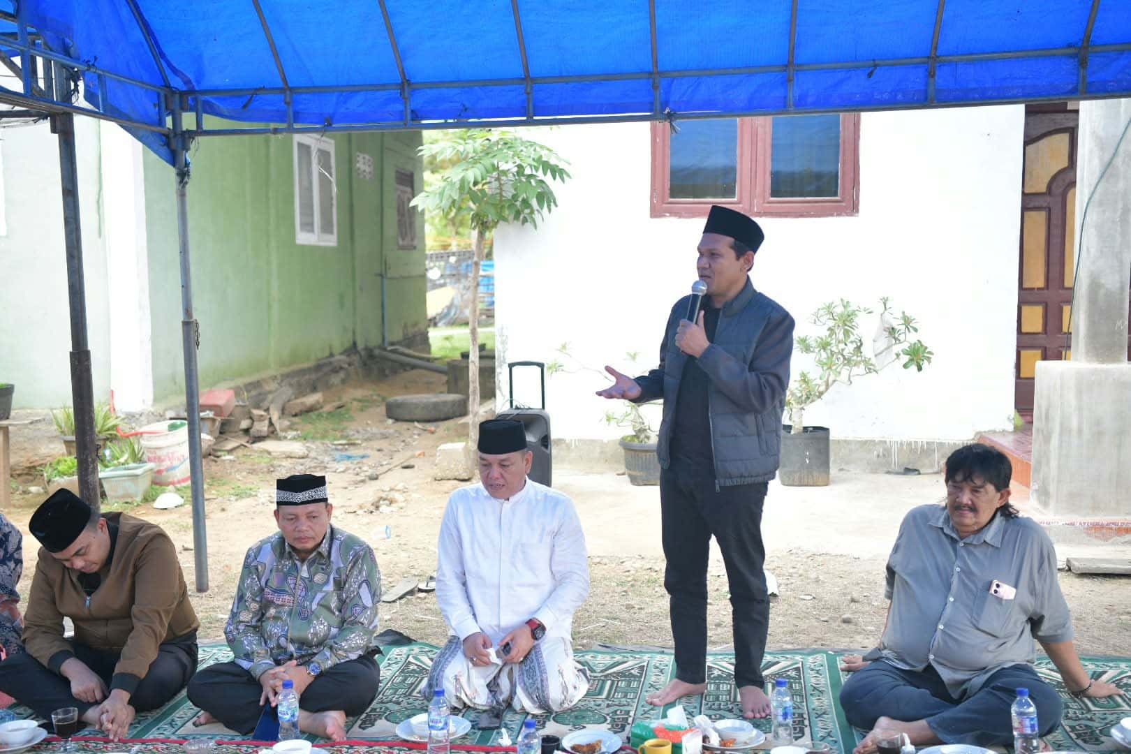 Wagub Aceh Takziah ke Rumah Duka Ibunda Ketua BMA Abon Yunus di Aceh Timur