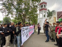 Mahasiswa Minta Pj Gubernur Aceh Kembali Ke Pusat
