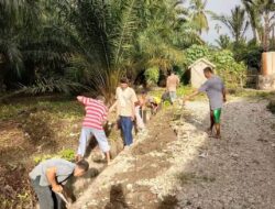 Sambut Ramadhan, Masyarakat Kluet Selatan Gotong Royong Massal 