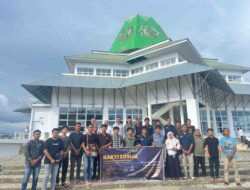 Sambut Ramadhan, Himpunan Mahasiswa Mesin UTU Baksos di Masjid Kampus