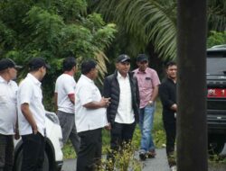 Bupati dan Wabup Abdya Berpencar Tinjau Kondisi Warga Paska Banjir