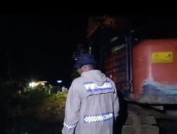 Longsor Menutupi Badan Jalan, PUPR Aceh Barat Terjunkan Alat Berat
