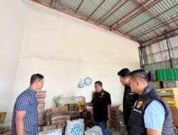 Satreskrim Polres Aceh Selatan Lakukan Pengecekan Volume Minyak Kita di Tapaktuan