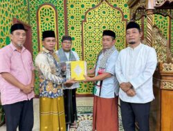 Malam Ketiga Safari Ramadhan, Wabup Wakili H.Mirwan Di Kluet Selatan