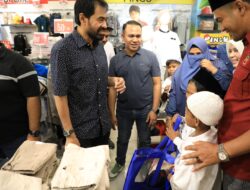 Mualem Bawa 120 Anak Yatim Ke Suzuya Mall Lhokseumawe Beli Baju Lebaran 