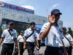 Tangisan Dirut hingga Lagu Perpisahan Warnai Hari Terakhir Sritex