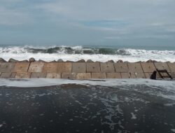 Dua Desa di Aceh Barat Terdampak Banjir Rob, Beberapa Rumah Mulai Terendam