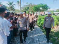 Kapolda Aceh Melayat ke Rumah Duka Istri Personel Polres Pidie
