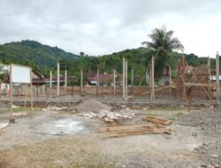 Terancam Tidak Siap, Pembangunan RKB SMPN 3 Labuhanhaji timur kejar tayang, dikejar Tutup Anggaran 2025