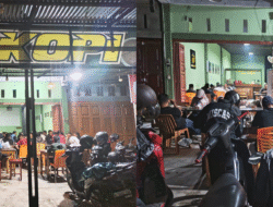 Listrik Padam dari Pagi, Awak Media Sarannews “Berkantor” Dadakan di KENKOPI Sambil Nikmati Racikan Kak Della