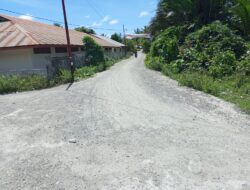 Proyek Jalan Dana Desa 2025 di Lambah Baru Diduga “Asal Jadi”, Baru beberapa hari Selesai Dikerjakan sudah mengelupas dan rusak.