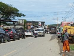 Sengkarut Antrean BBM Labuhanhaji: Warga Teriak Macet, Kadishub Angkat Tangan, Kapolsek Tumbang di Lapangan