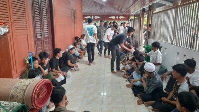 Tradisi Buka Puasa Bersama Malam 27 Ramadan, Warga Pulokambing Pererat Silaturahmi