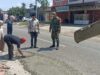 Warga Keluhkan Jalan Berlubang, Kecamatan Kuta Baro Lakukan Perbaikan Darurat