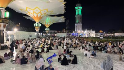 Masjid Raya Baiturrahman Jadi Tempat Buka Puasa Favorit Warga