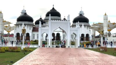 Menuju Hari Raya, Masjid Raya Baiturrahman Banda Aceh Jadi Pusat Shalat Idulfitri Aceh