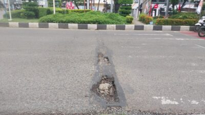 Jalan Rusak Tiap Tahun, DPRK Sentil Proyek “Tambal Sulam” di Banda Aceh