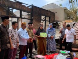 Rumah Hangus di Pango Raya, Pemko Banda Aceh Salurkan Bantuan Darurat untuk Korban