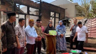 Rumah Hangus di Pango Raya, Pemko Banda Aceh Salurkan Bantuan Darurat untuk Korban