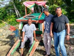 Dihantam Ombak dan Angin Kencang, Boat Nelayan Labuhanhaji Terbelah Dua